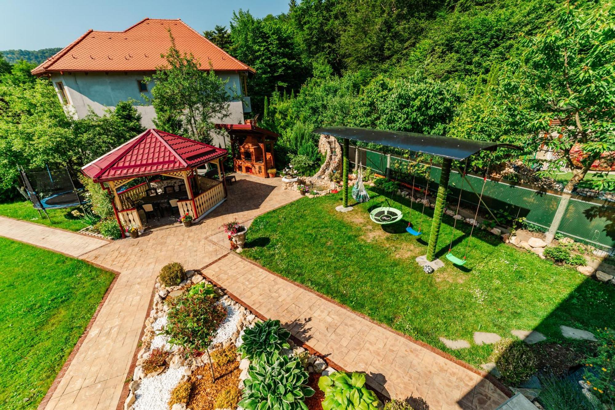 ブラショフ Casa Poiana Soareluiヴィラ エクステリア 写真