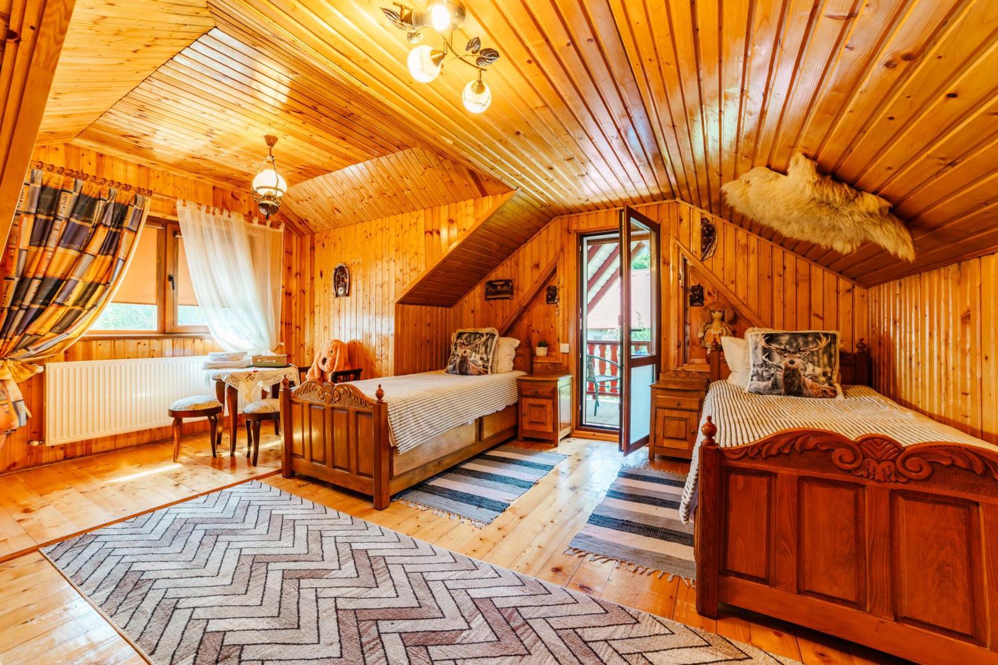 ブラショフ Casa Poiana Soareluiヴィラ エクステリア 写真