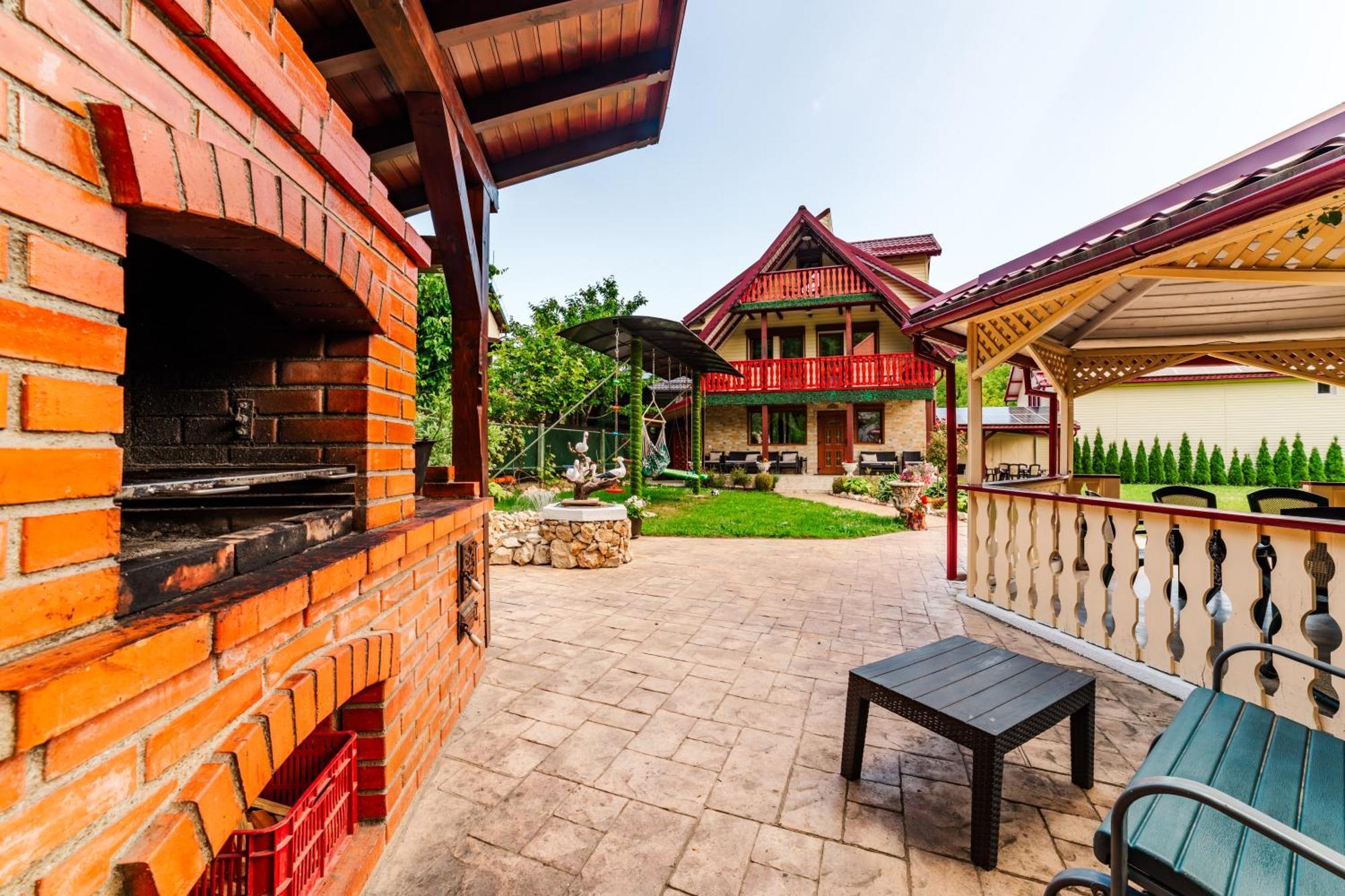 ブラショフ Casa Poiana Soareluiヴィラ エクステリア 写真
